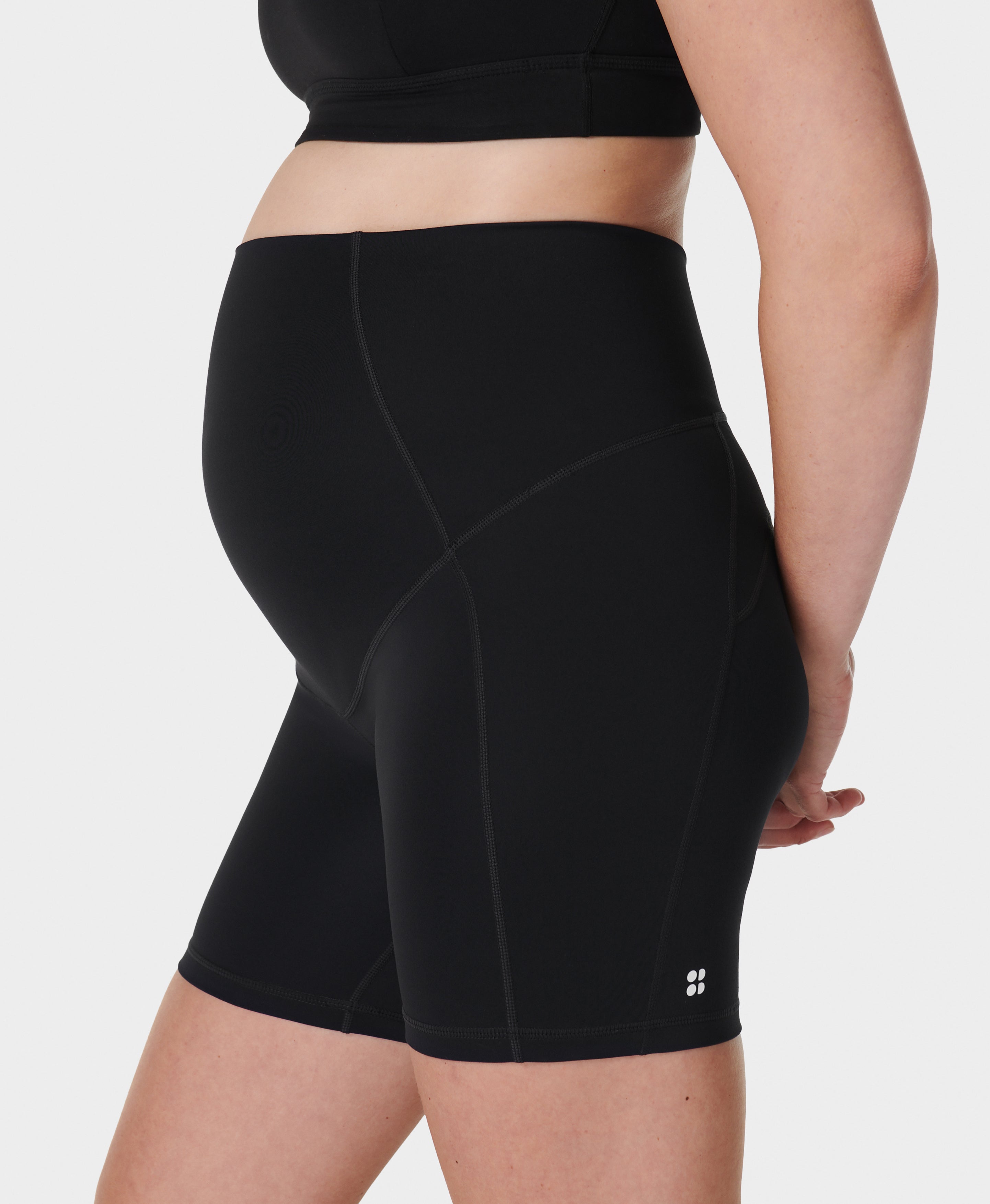 All Day 6" Maternity Short