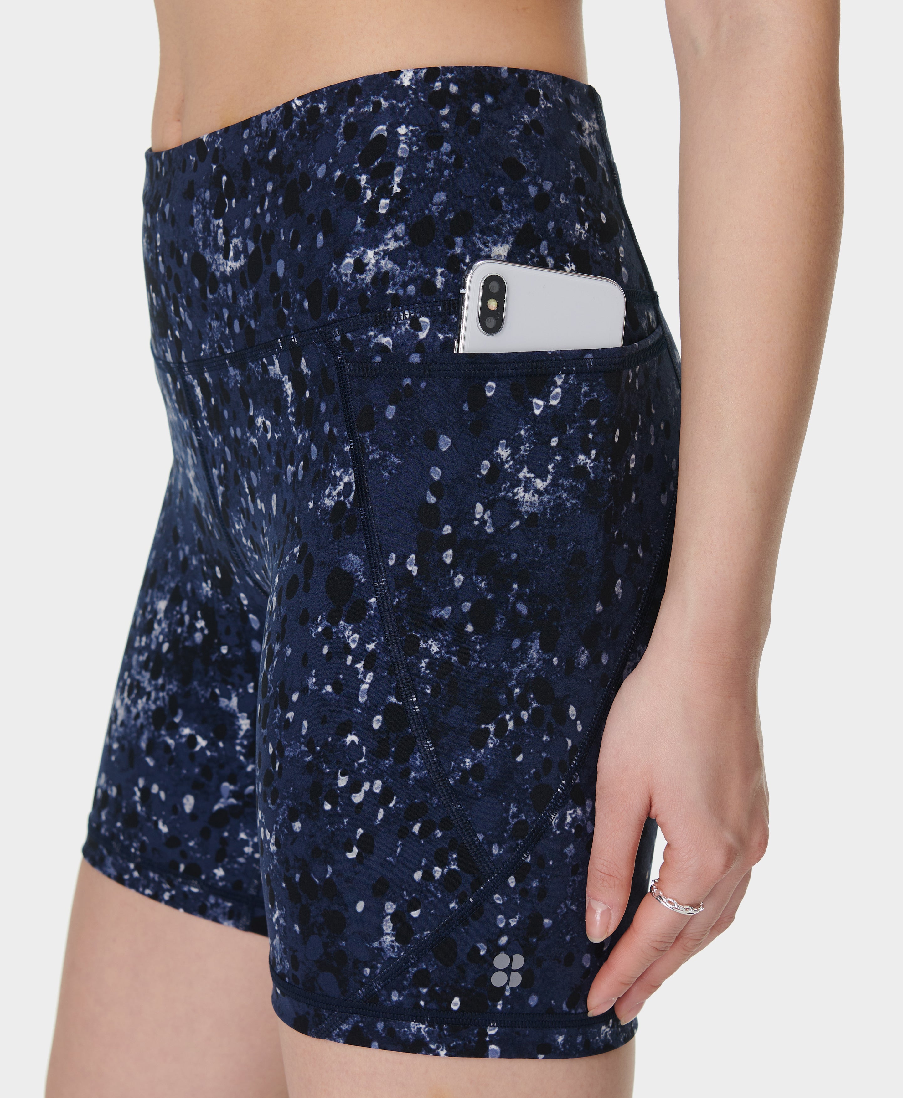 Power 6" Biker Shorts