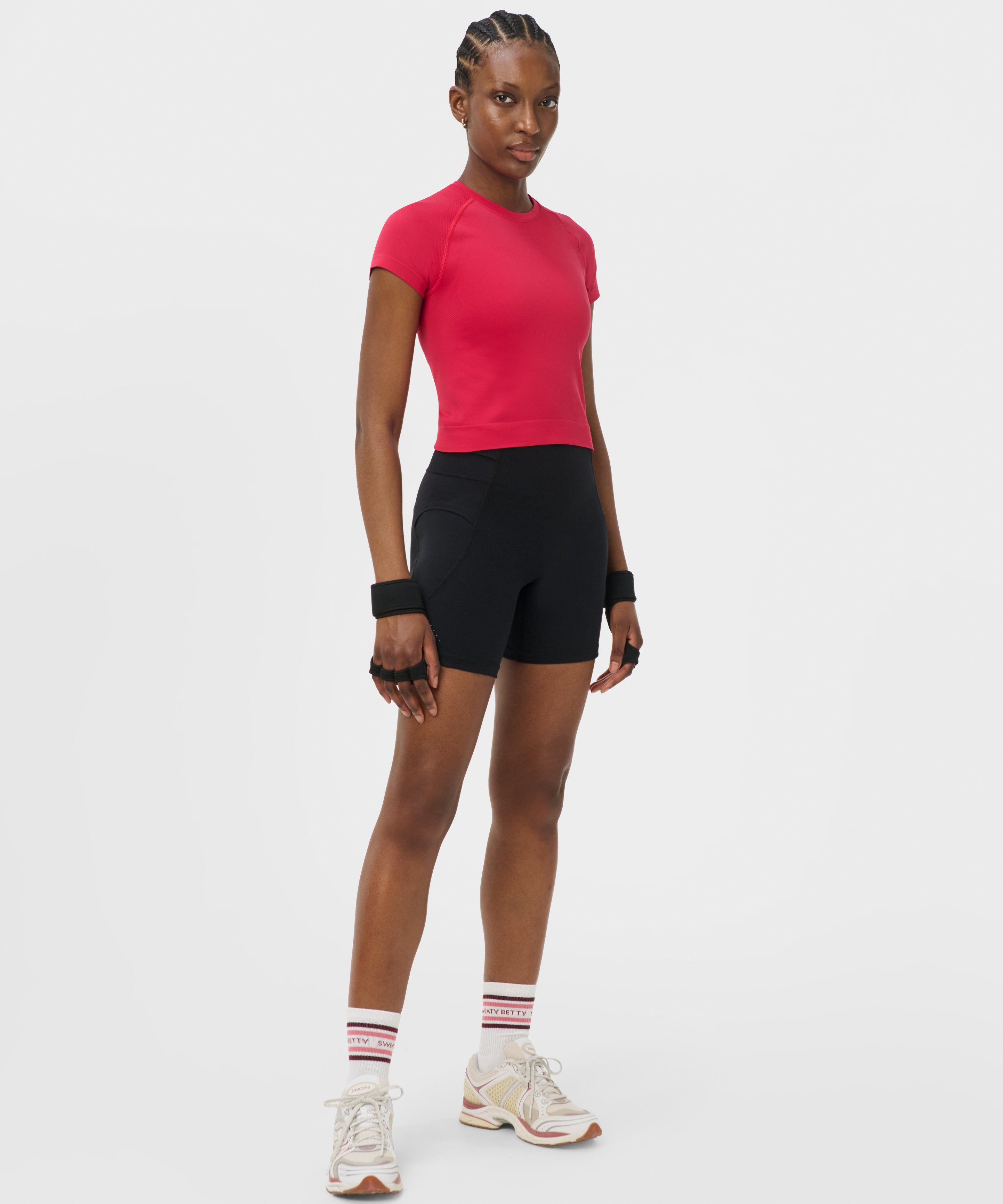 sb10127_crimsonred_1.jpg