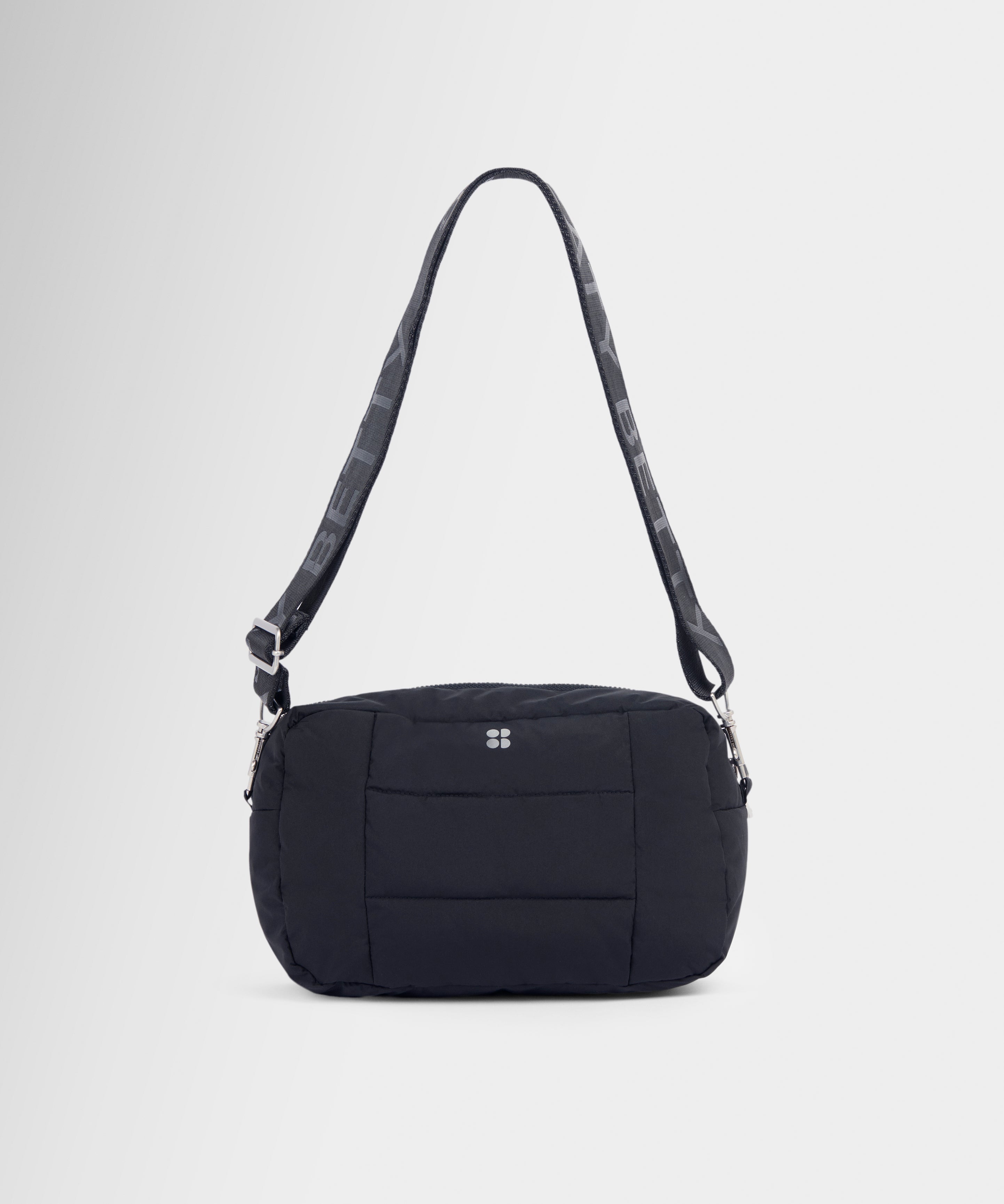 sb10472_black_3.jpg