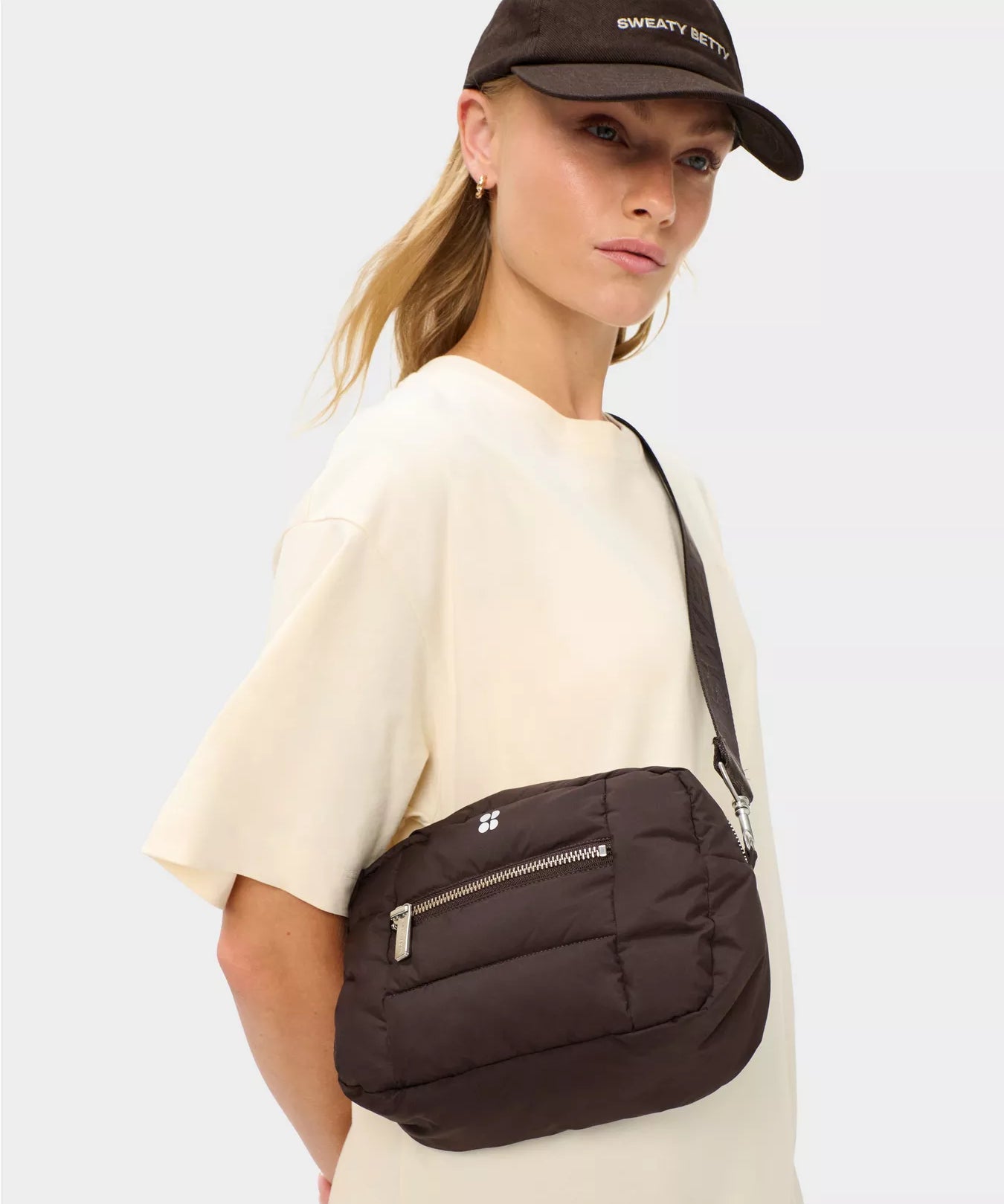 sb10472_espressobrown_1.webp