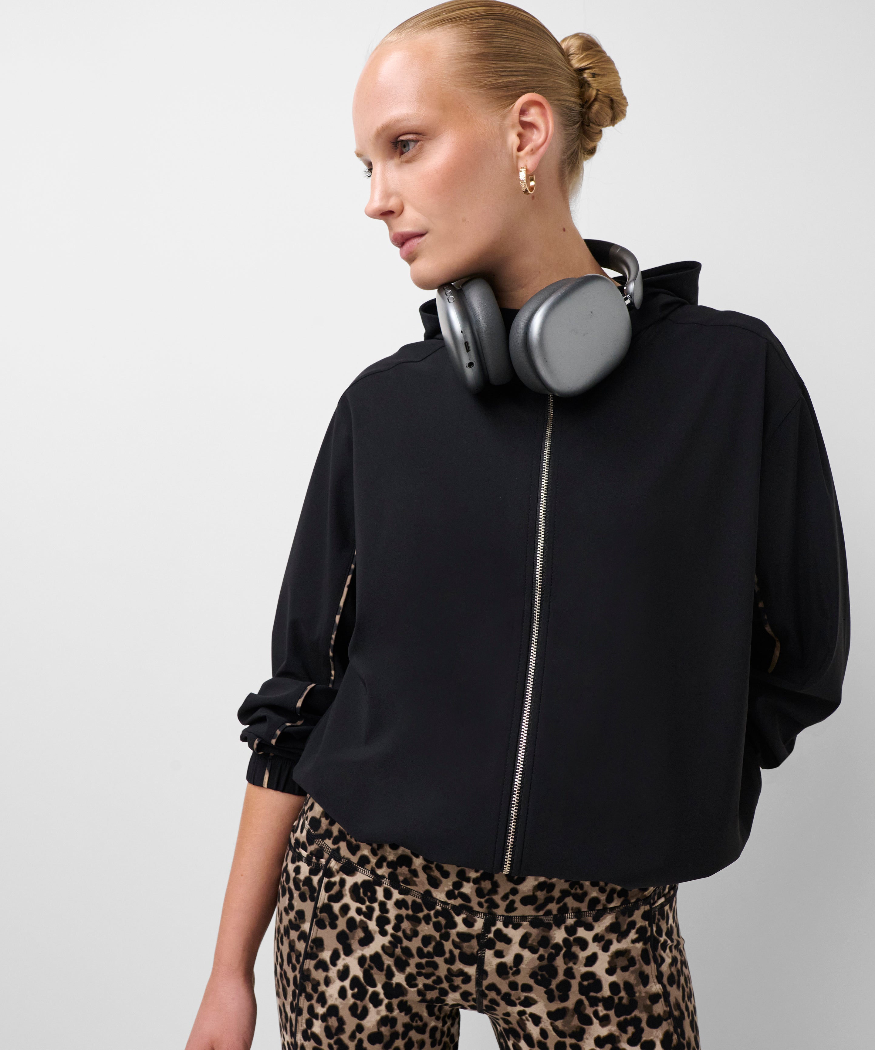 sb10523_blackbrowninkleopardprint.jpg