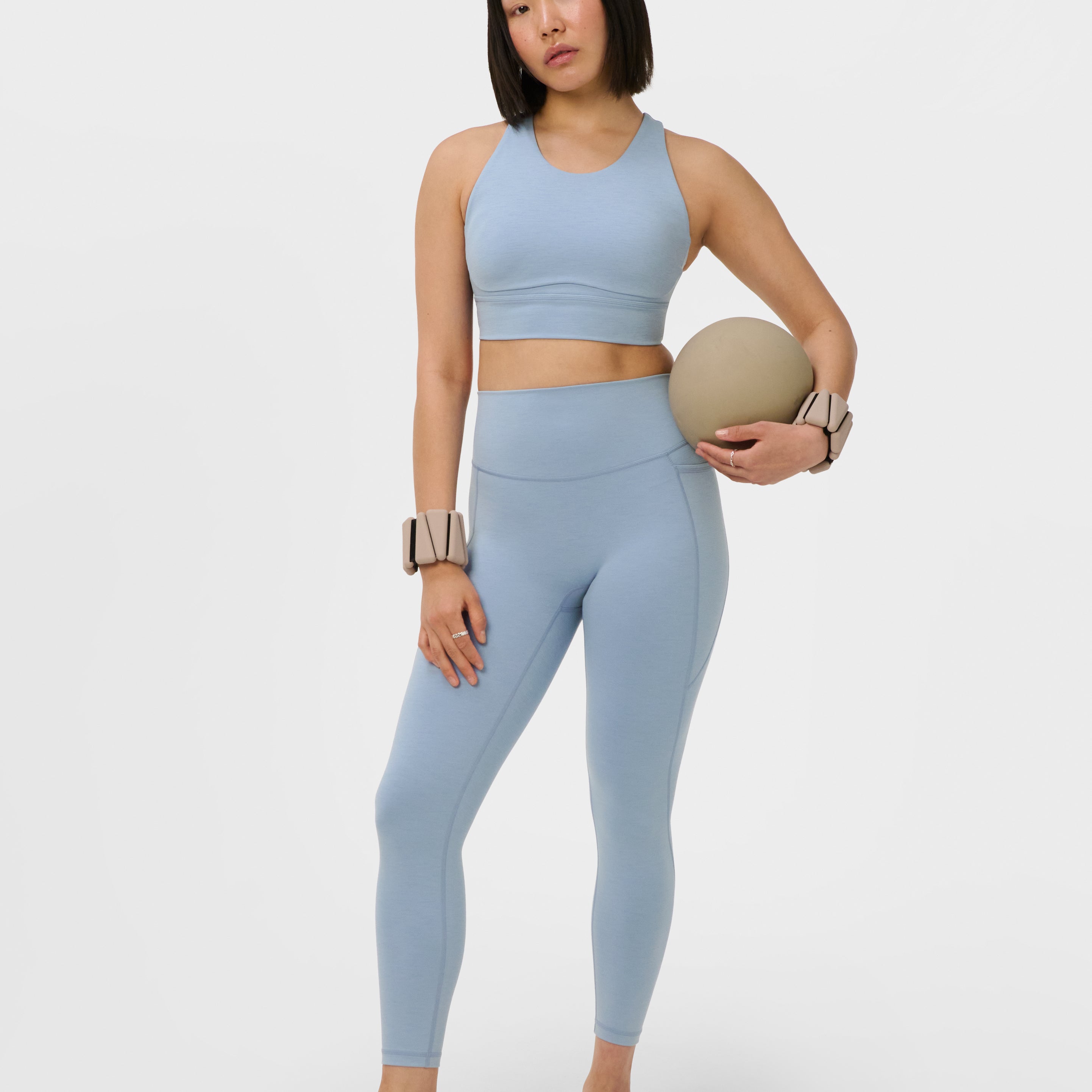 sb10589_lagunabluemarl_78length_1.jpg