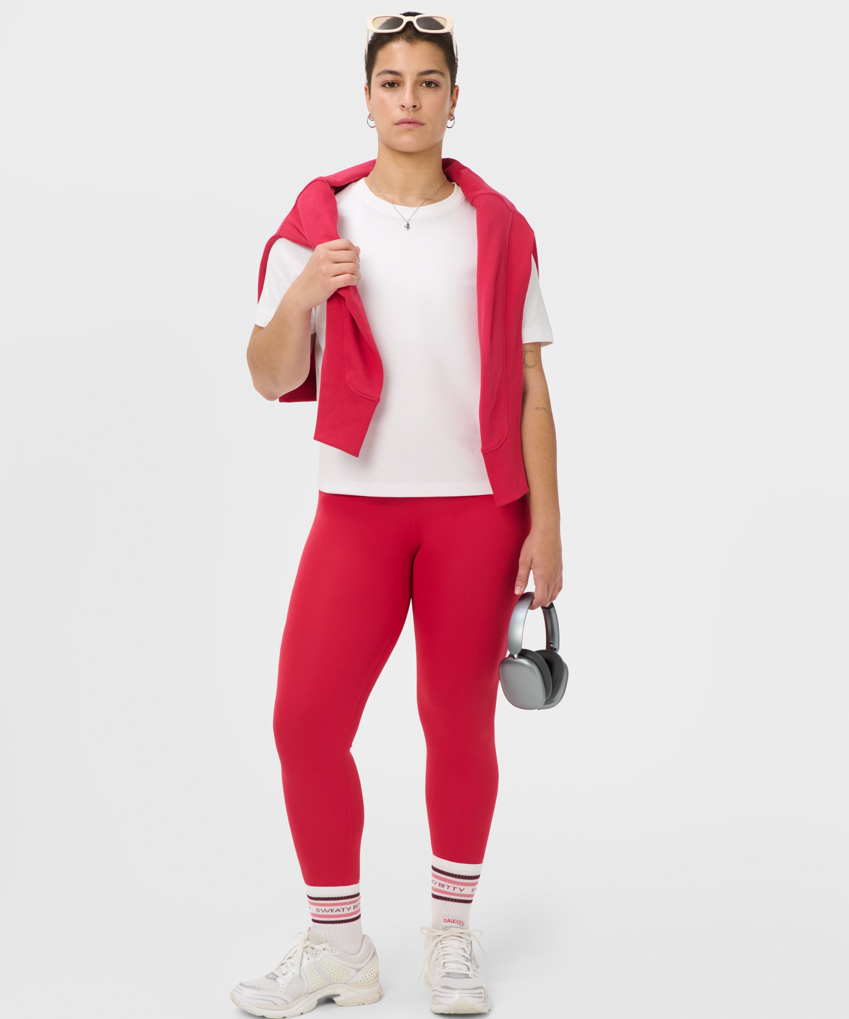 sb10594_crimsonred_78length_4.jpg