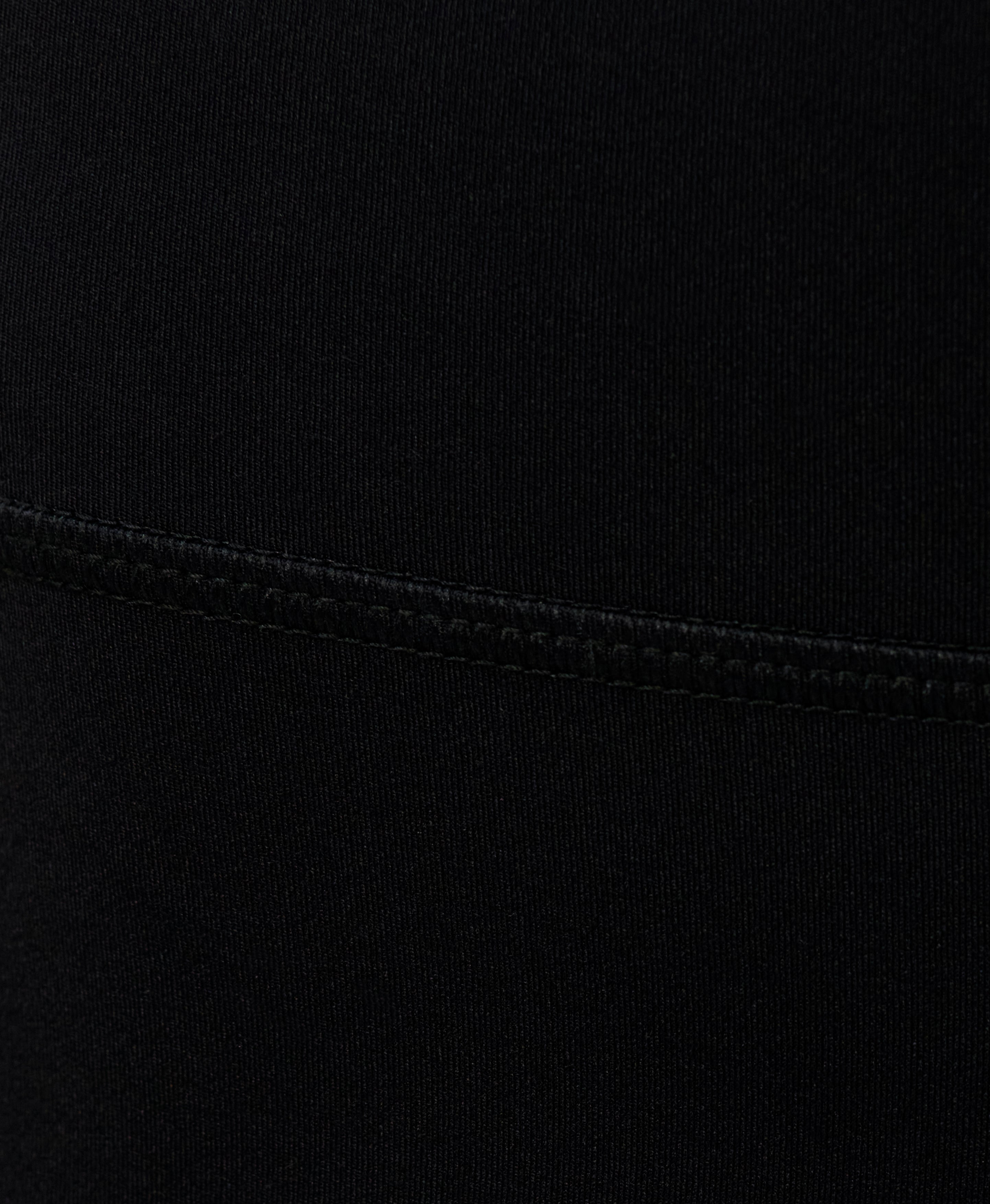Ultimate Studio Capri Leggings