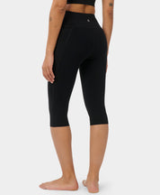 Ultimate Studio Capri Leggings