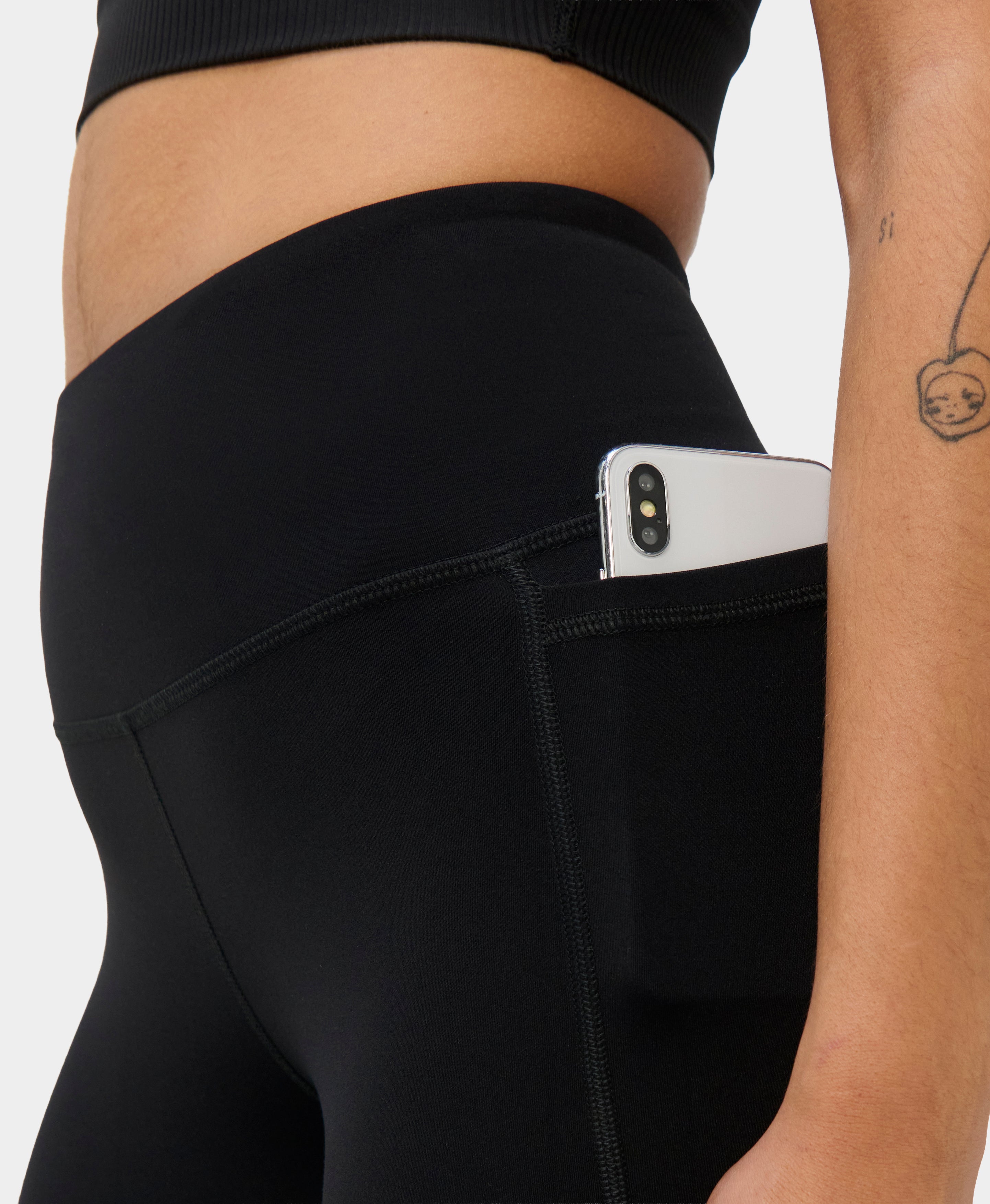 Ultimate Studio Capri Leggings