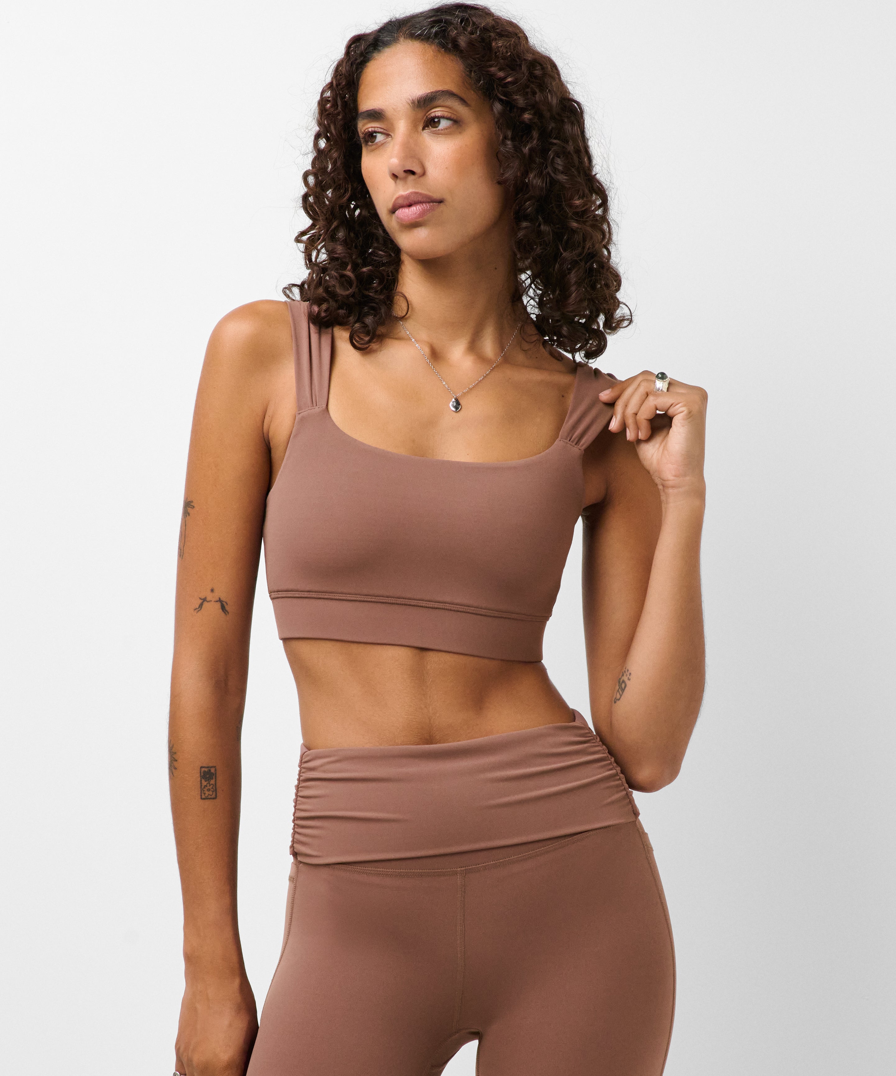 sb10805_chestnutbrown_2.jpg