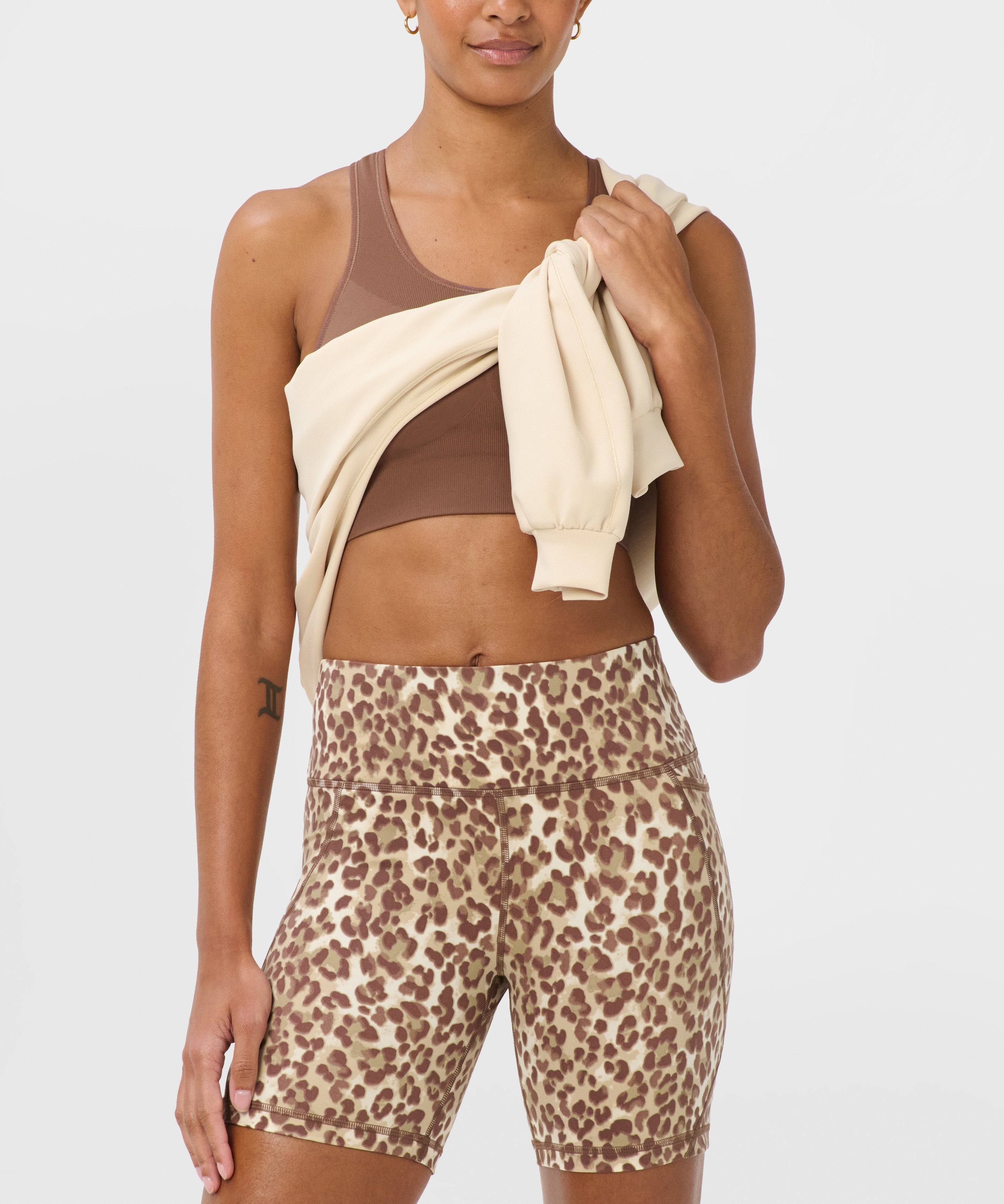 sb4822p_beigeinkleopardprint_6inseam.jpg