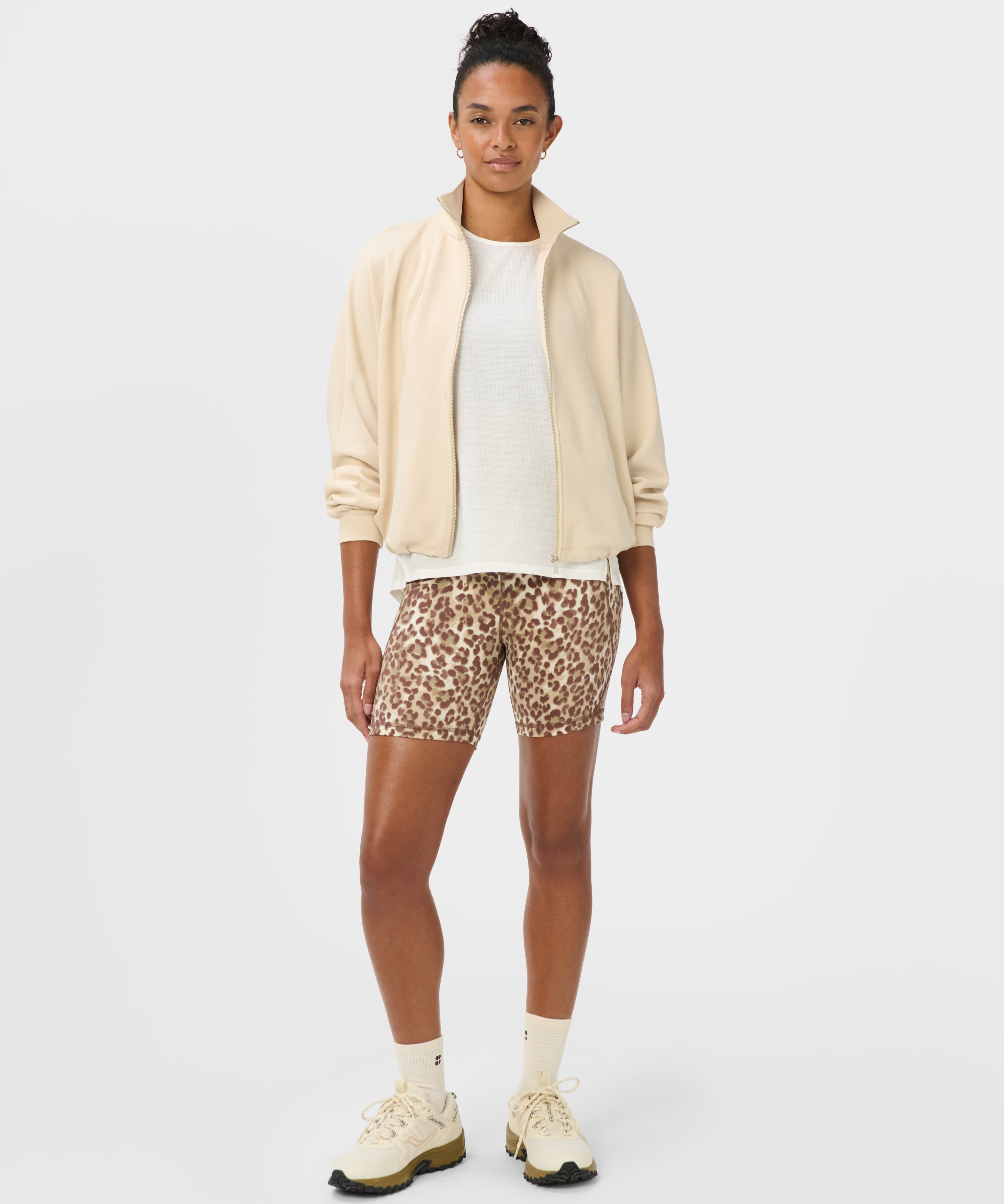 sb4822p_beigeinkleopardprint_6inseam_1.jpg