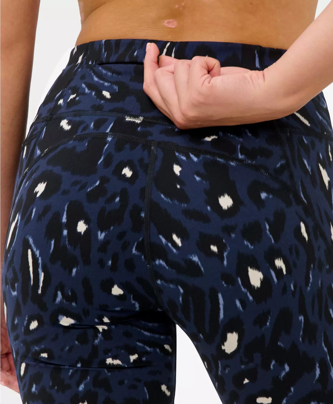 Power 6" Biker Shorts