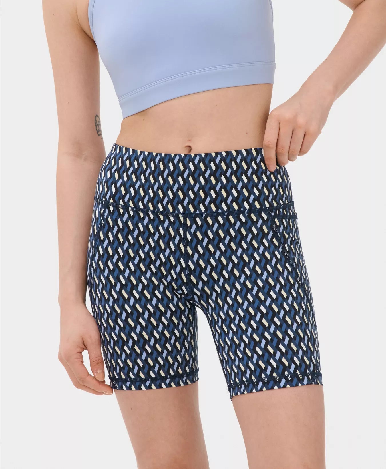 Power 6" Biker Shorts