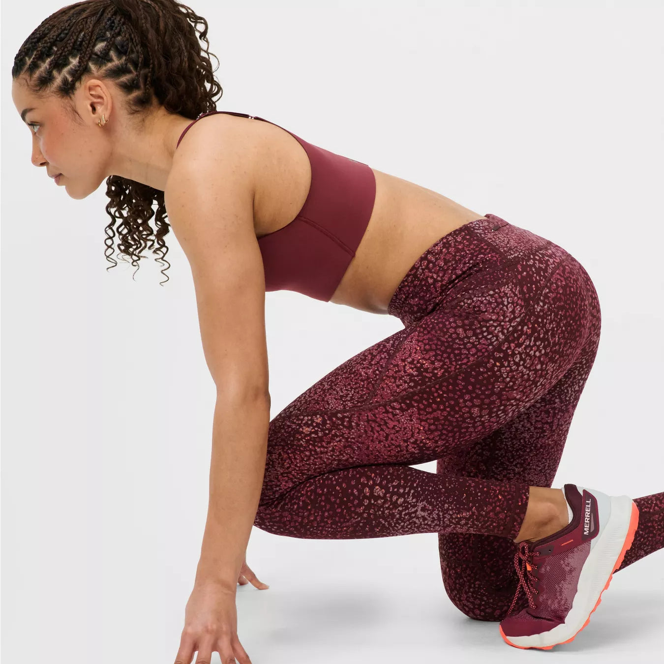 sb5400_reddotterrainprint_fulllength.webp