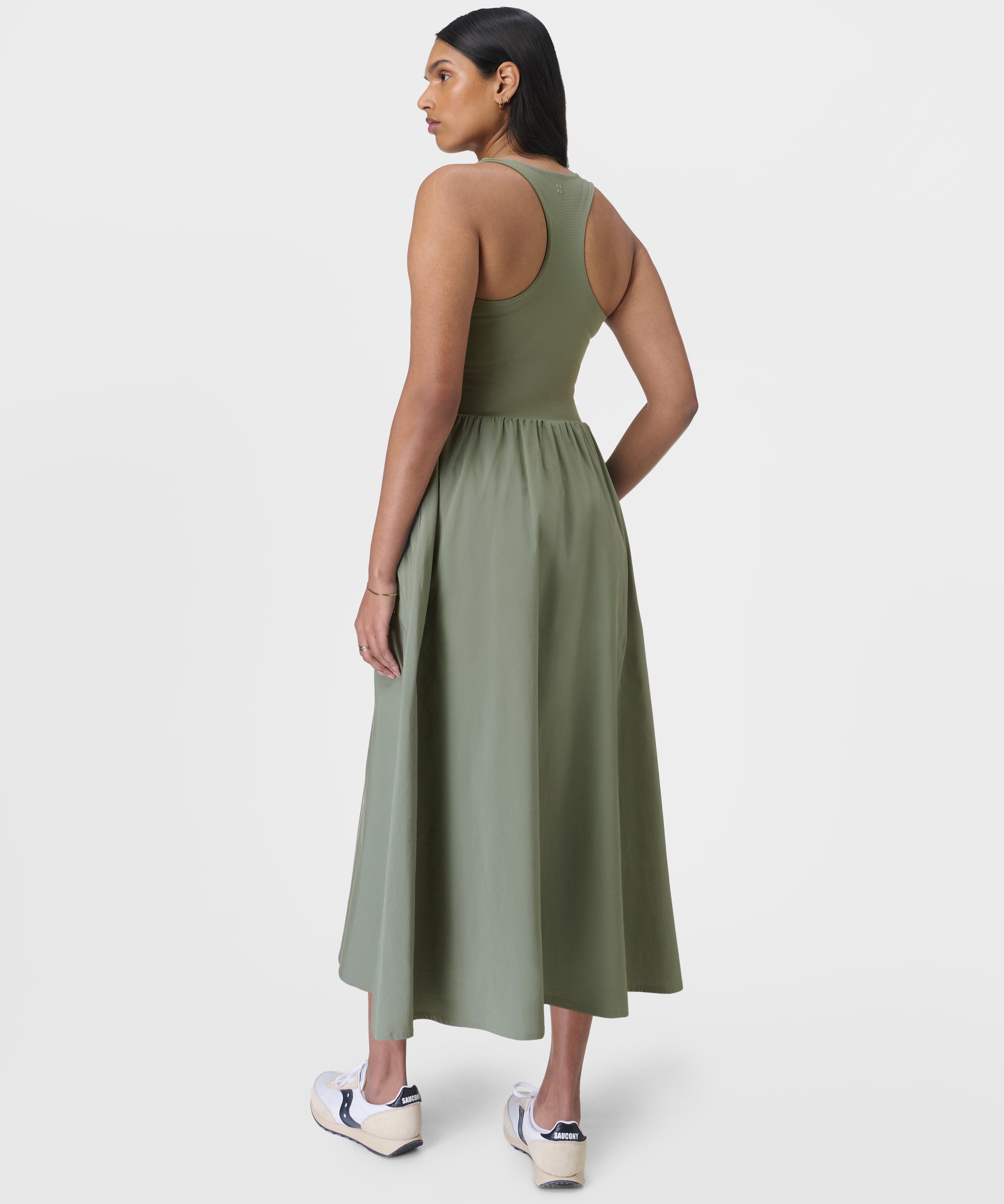 sb9133_willowgreen_1.jpg
