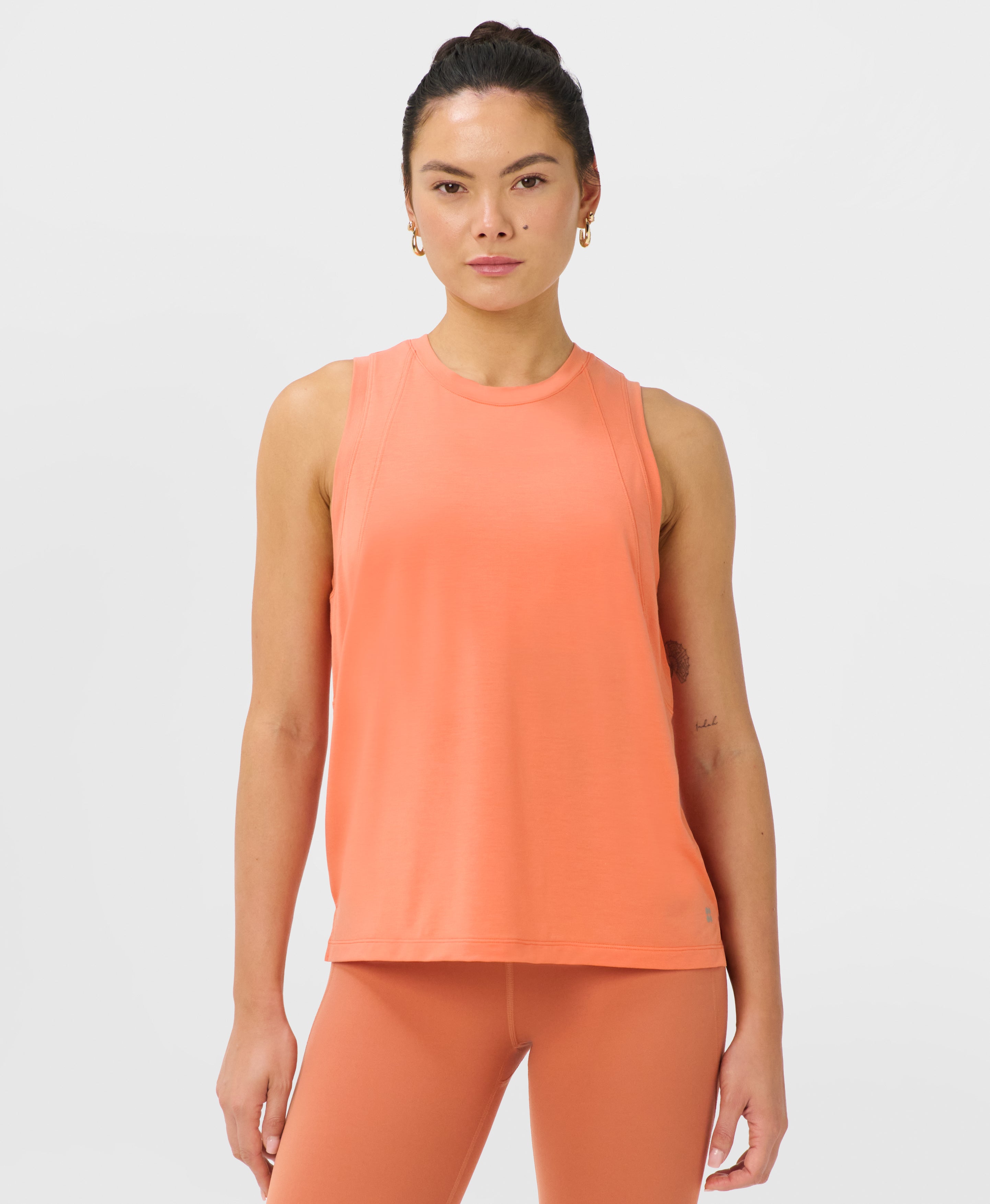 Soft Flow Studio Tank