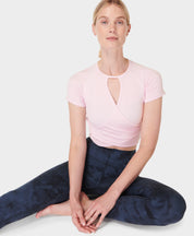 Mindful Flex Seamless Wrap Tee